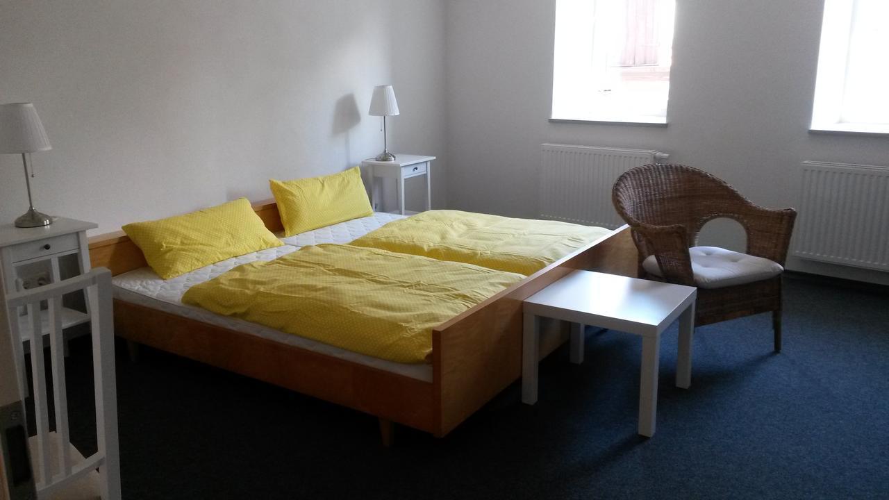 Cityzimmer Eltmann Extérieur photo